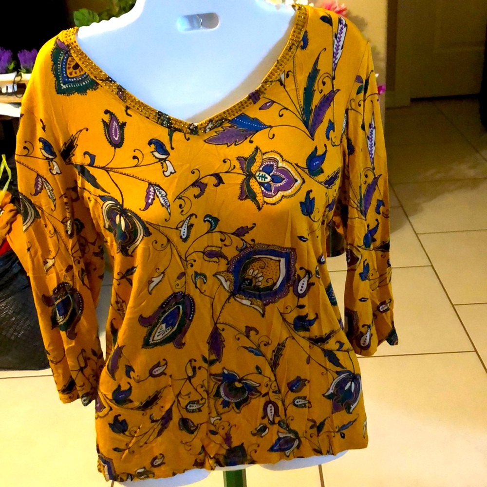 Medium Size Blouse